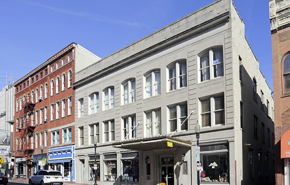 Choyce Peterson brokers 3,000 s/f office condo. sale - $900,000